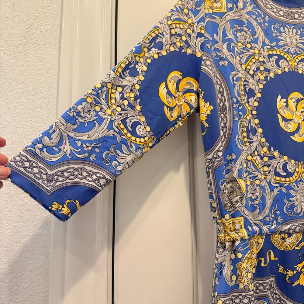 J. McLaughlin Marianne Blue and Gold Three Quarters Long Sleeve Dress - Picture 4 of 10